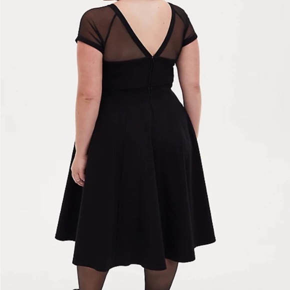 Torrid Black Plush Mesh Inset Sweetheart Swing Dress Sz 16 - Picture 2 of 12
